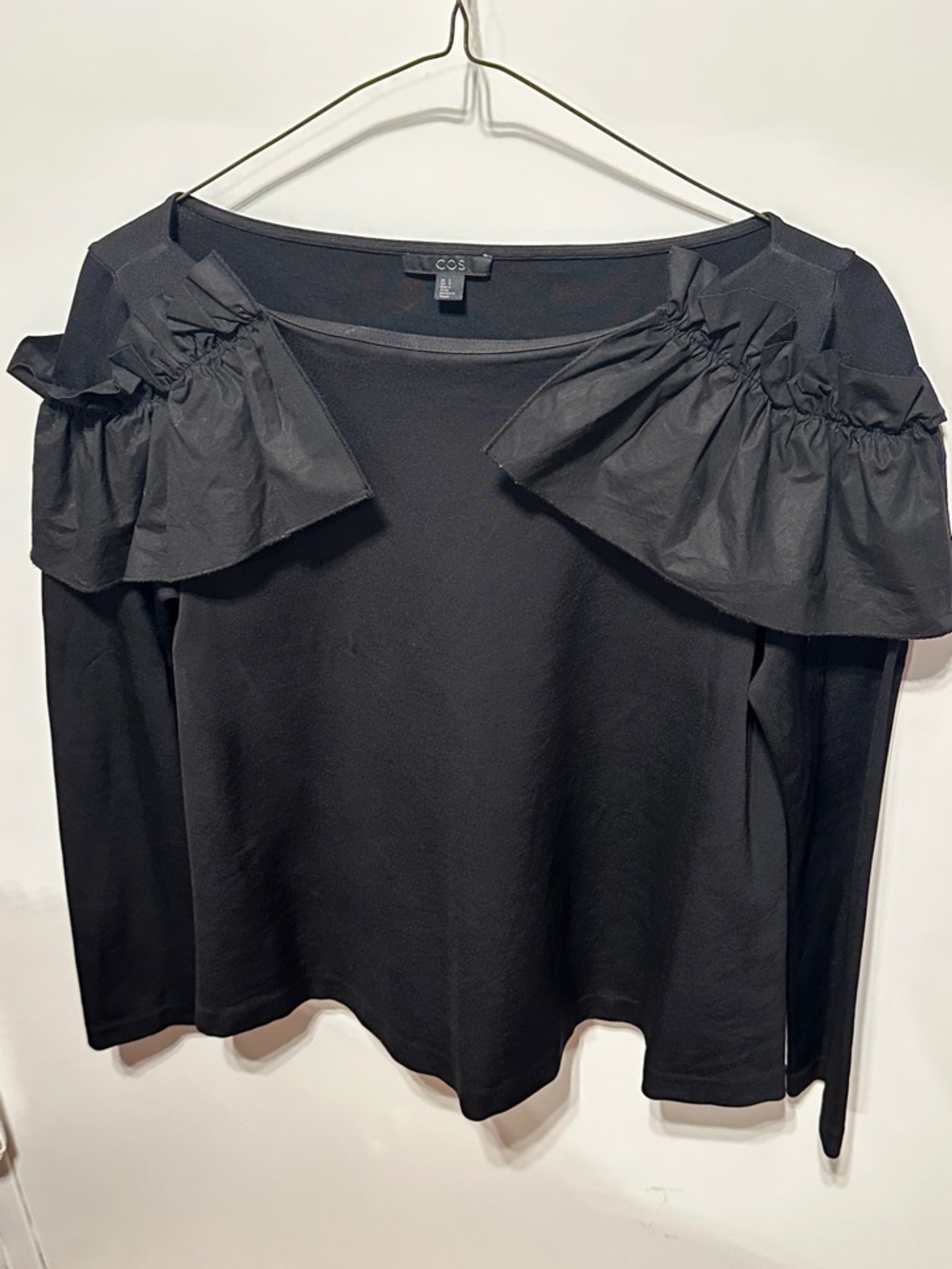 COS Black Long-Sleeve Top with Shoulder Ruffle Detail Sz S Like New B1